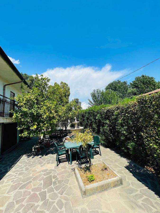 La Casa Di Nonna Attilia Fondi Exterior foto